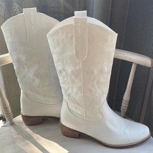 White Vegan Leather Cowboy, Cowgirl, Western Boots